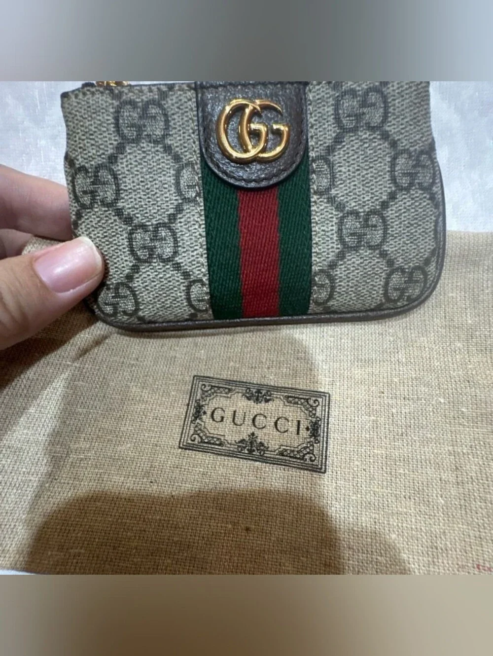 Gucci Ophidia GG Supreme Canvas Zip Key Pouch